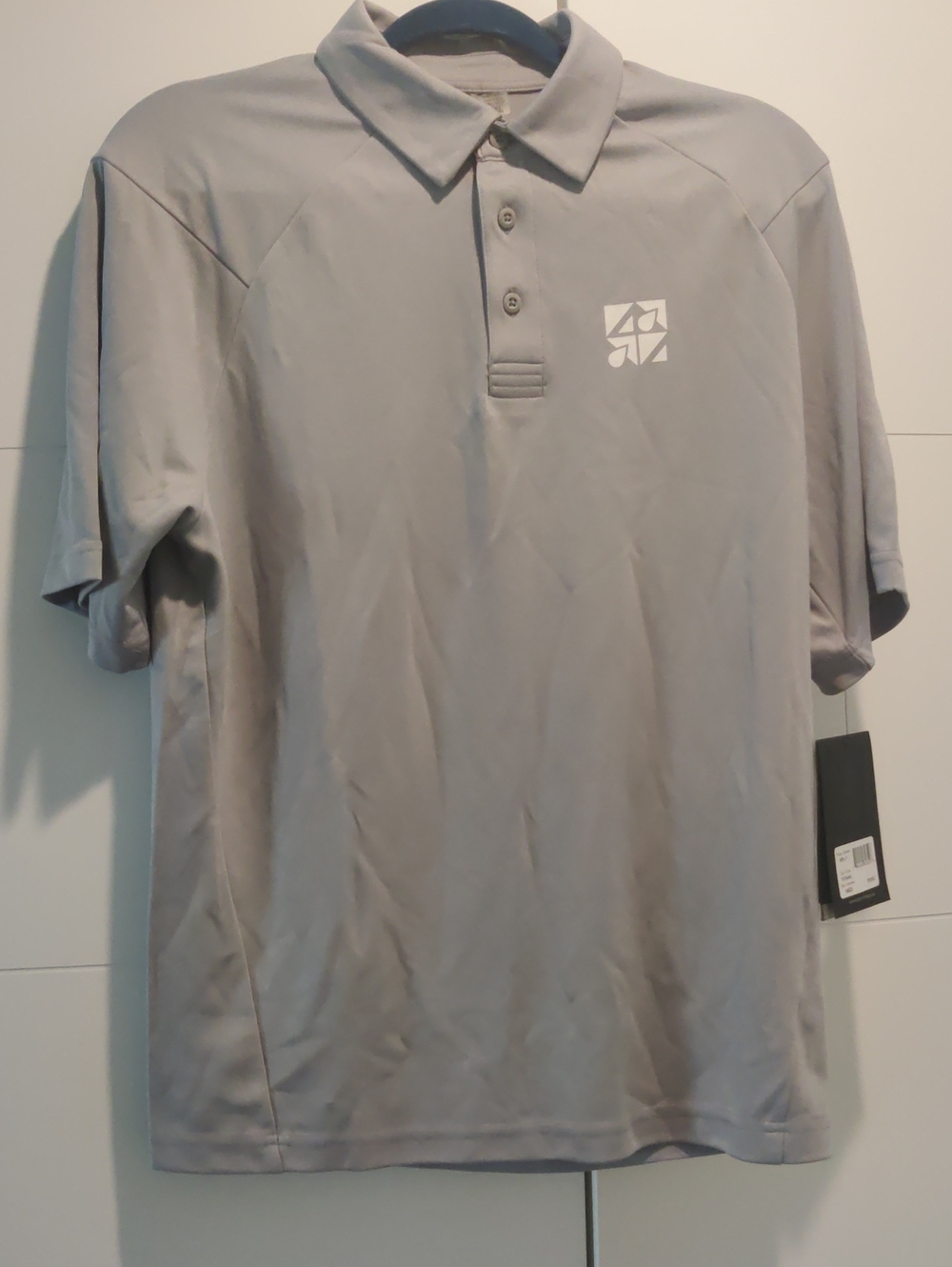 Stormtech 'Titani' Mens M Light Cool Gray Mistral Heathered Polo & Subtle Logo